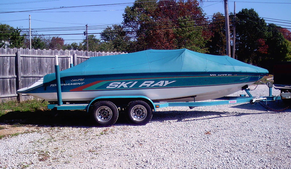 Best-fitting boat cover, made to order